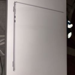 MacBook Air (2025) M4 chip Silver 