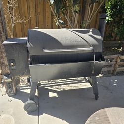 Traeger Pellet Pro 34