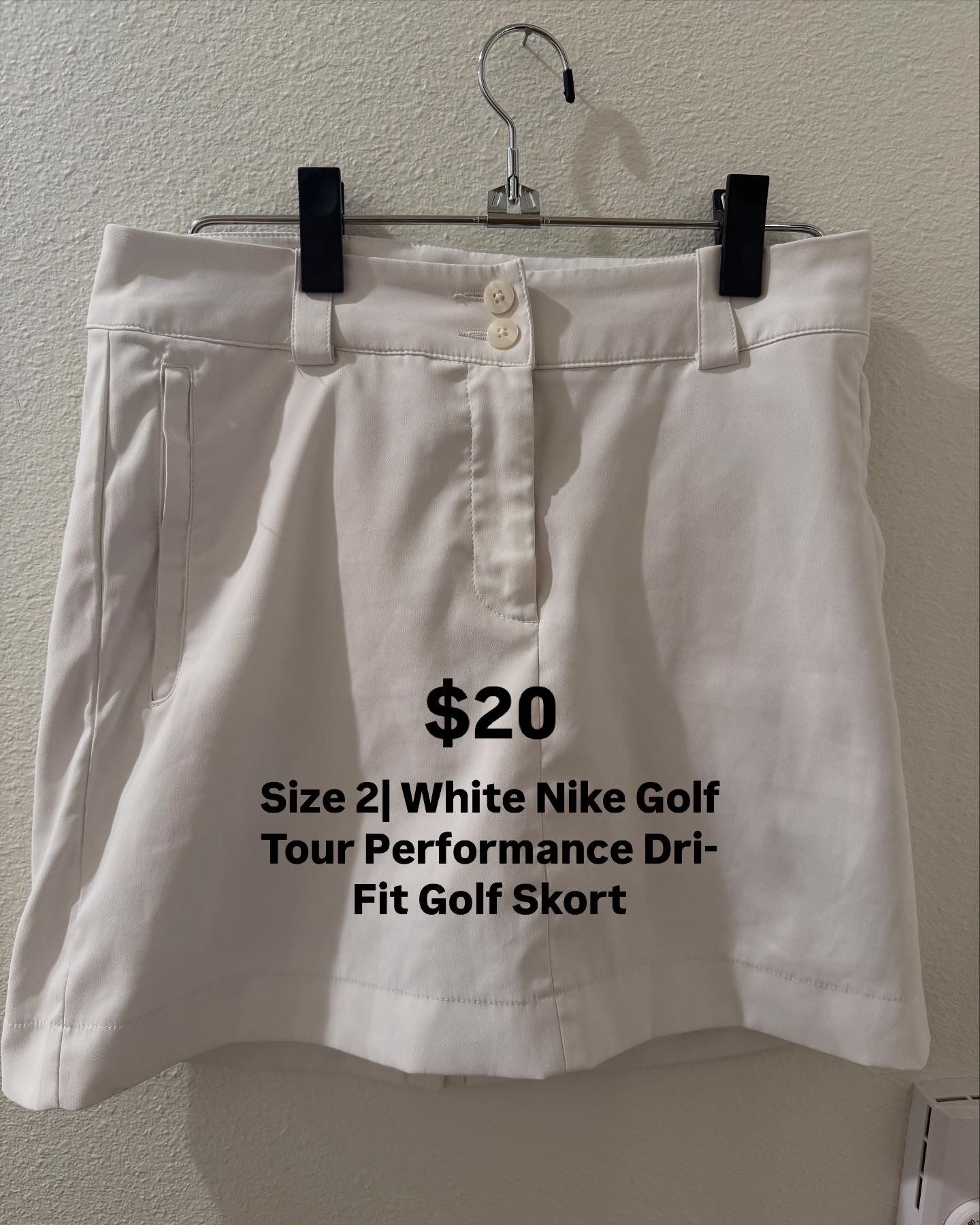 Size 2| White (no stains) Nike Golf Tour Performance Dri- Fit Golf Skort| $20