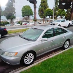 Clean Title,  2007 Hyundai  Azera