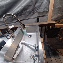 Glaciar Bay Kitchen sink.
