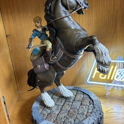 First 4 Figures - Link On Horseback (BotW) (Exclusive Edition)