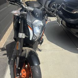2016 Ktm 390 $2000 obo