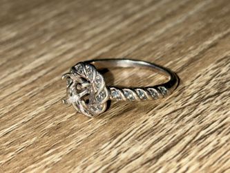 Sterling Silver Flower Style Ring Setting 