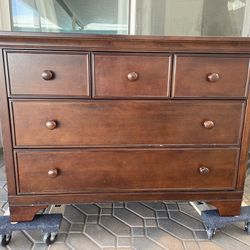 Brown 5 - drawer, solid wood dresser