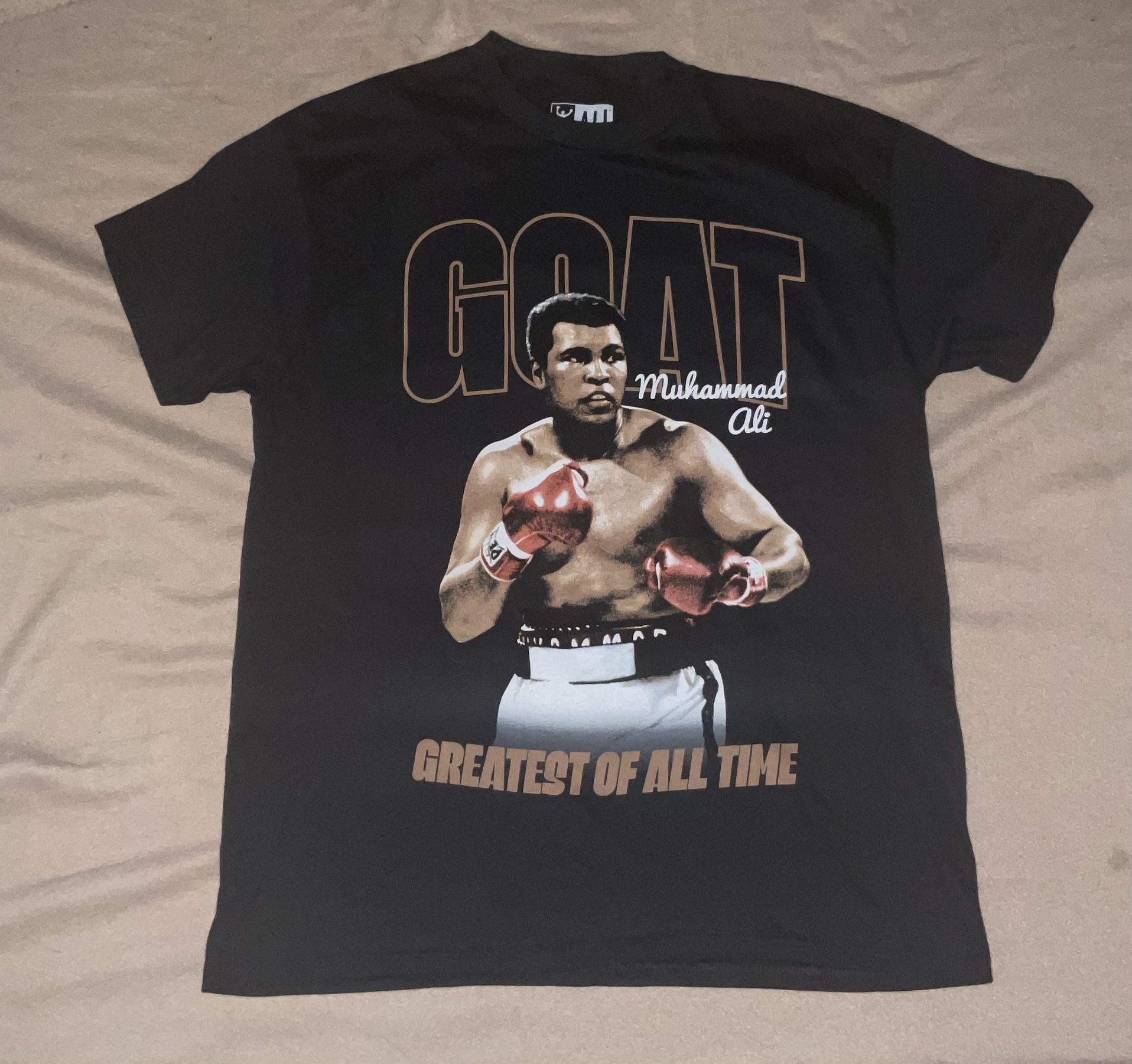 ALI T-Shirt GOAT MUHAMMAD ALI “Float Like A Butterfly Sting Like a Bee” Adult Mens Medium New With Tags