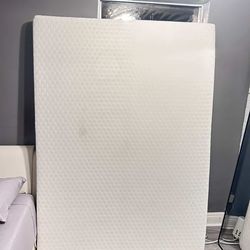 Full mattress