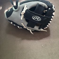 Baisball glove