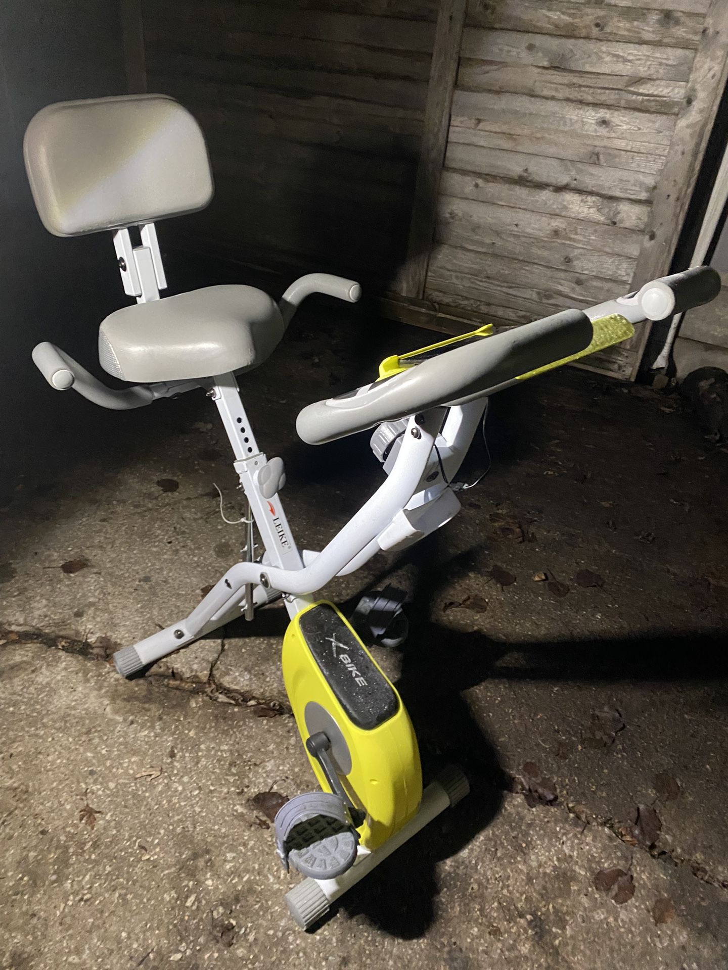 X Bike Heart rate monitoring, exercise bike Yellow
