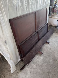 Full size bed