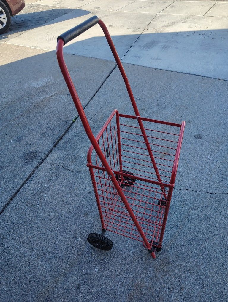 Like New Utility Cart With Wheels