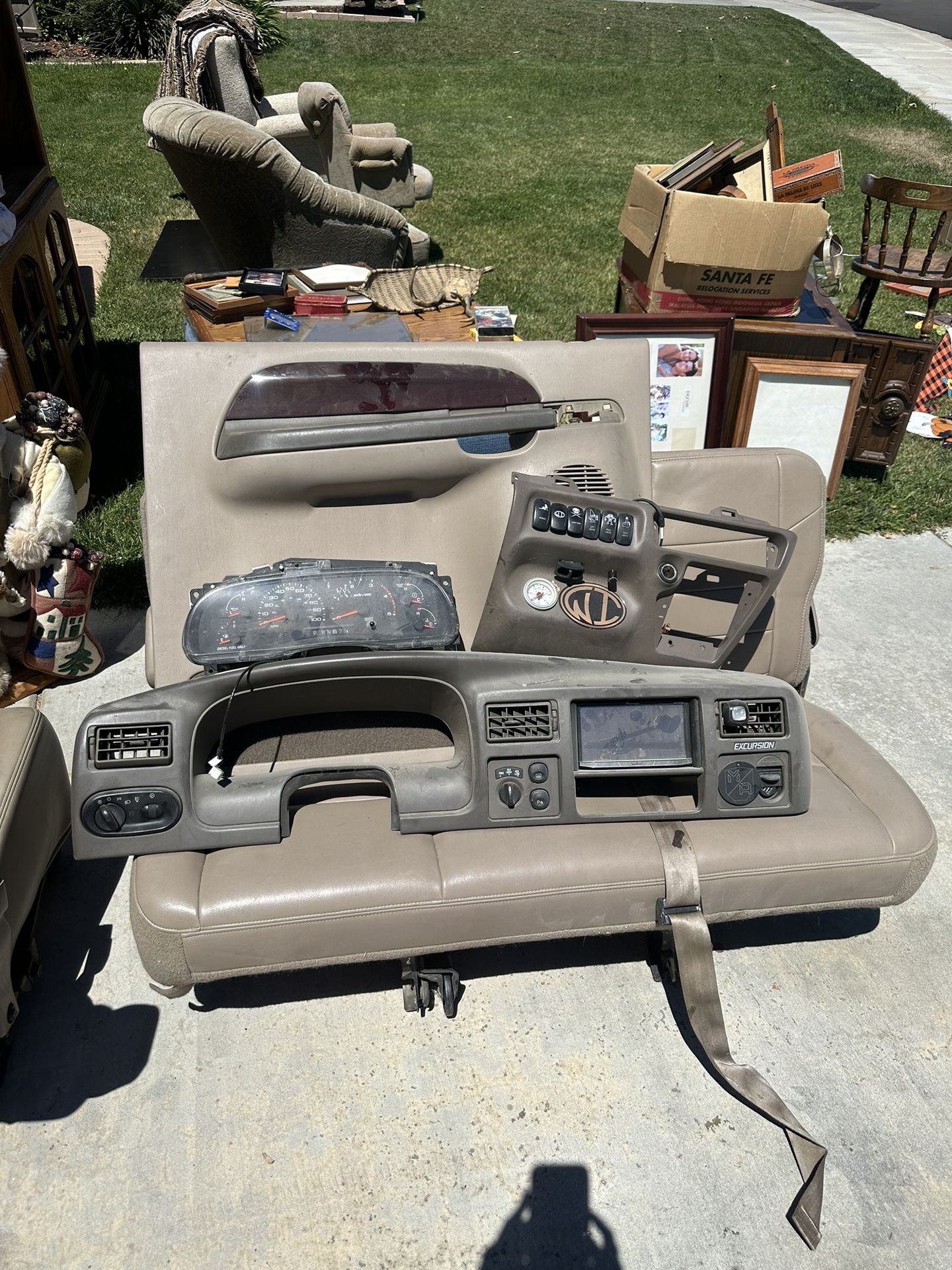 Used Excursion Interior Excursion Interior Parts for Sale in Beaumont, CA - OfferUp