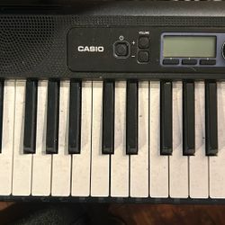 Casio - Casiotone CT-s300 Keyboard