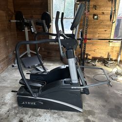 True Fitness PS200 Elliptical - MINT CONDITION - (Total Use; Less then 5 Hours) - $2,000 (Syosset, NY)