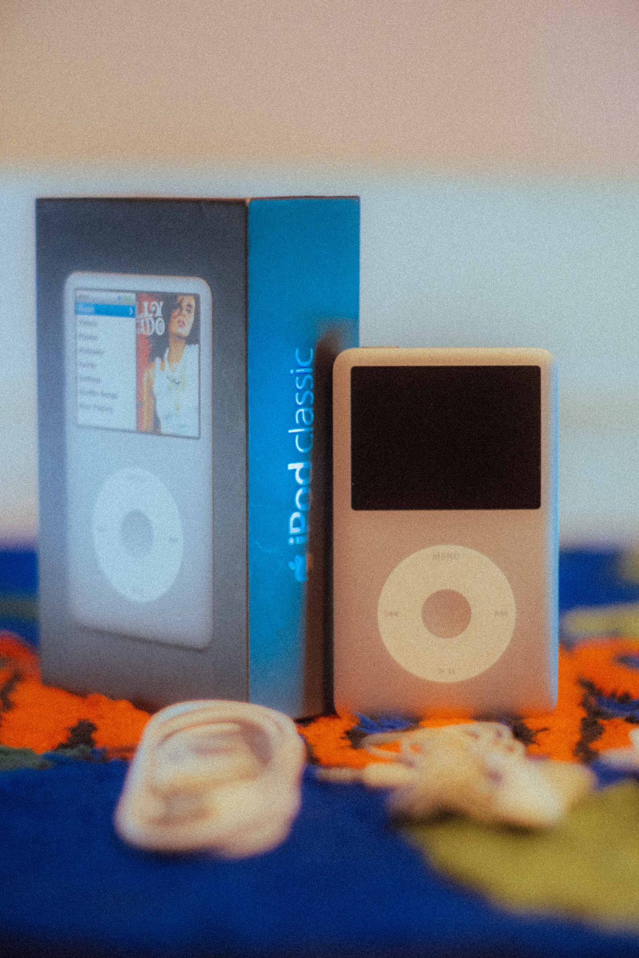 Apple iPod Classic Grey - 6th Gen - 80GB (ROCK BOX) #1