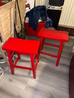Bar stool