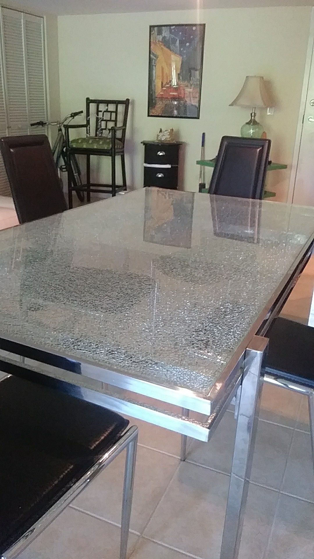 Georgeous Glass Dining Room Table