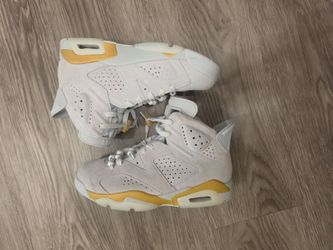 Nike Wmns Air Jordan 6 Retro Craft "Pearl"