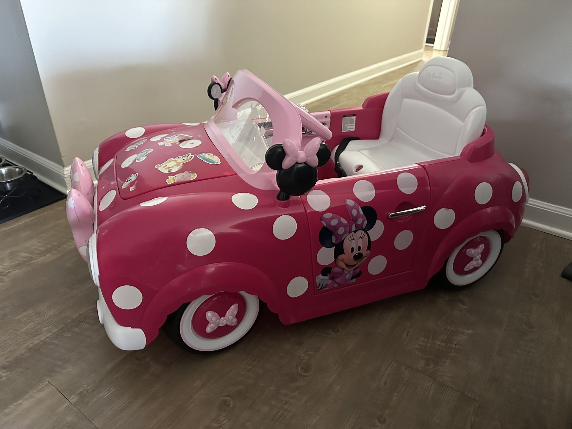 Minnie Car For Kids/ Carro De Niños