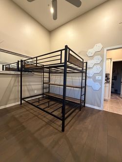 Full over Twin Bunkbed