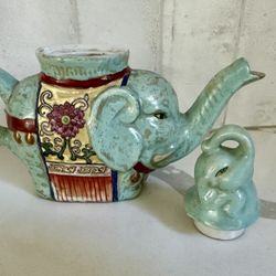 Chinese Elephant Porcelain Teapot 