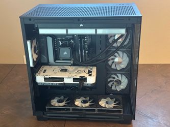 ASUS 4070, AM5 Ryzen 7700x, 32 GB DDR5, 2 TB Samsung 990 Pro NVME