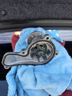 Water pump 2014 Honda civic