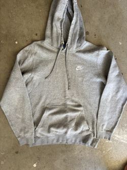 Nike Classic Gray Pullover Hoodie – Small