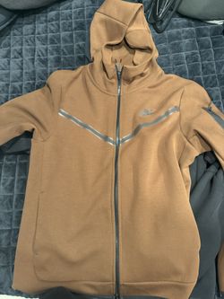 nike tech