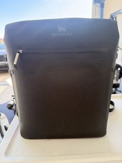 Stanley 20 Cans All Day Madeleine Midi Backpack Cooler - Jet Black: Beverage Capacity 14.8L