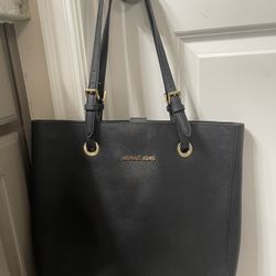 Michael Kors Original Saffiona Leather Handbag In Black