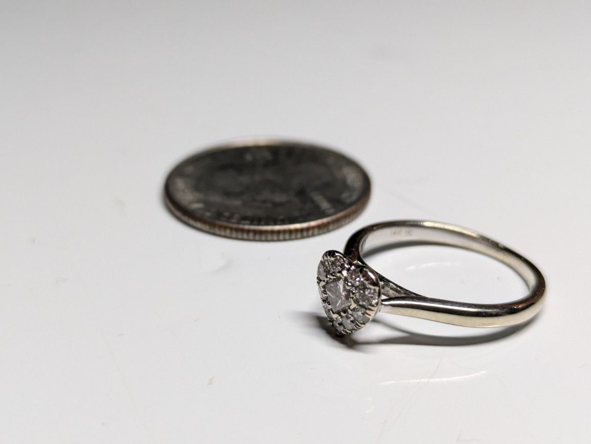 14K Heart Ring VVS Diamonds , Engagement Ring , Like New