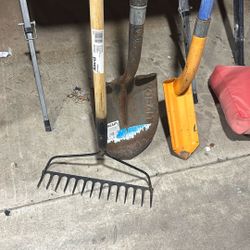 Shovels and a rake 