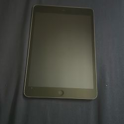 Apple iPad Air 1st Gen A1474 | 16GB | Wi-Fi | 9.7 in Tablet - Space Gray iOS