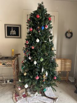 7’ Christmas tree