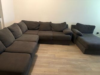 Living spaces large couch