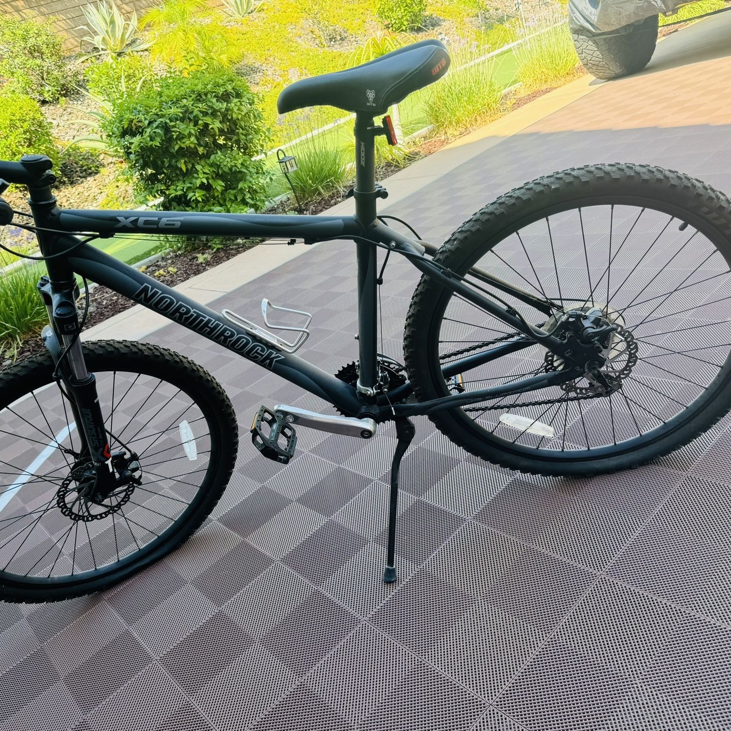 Northrock bikes xc6 hotsell
