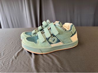 Kids Five Ten 510 FREERIDER Size 4.5