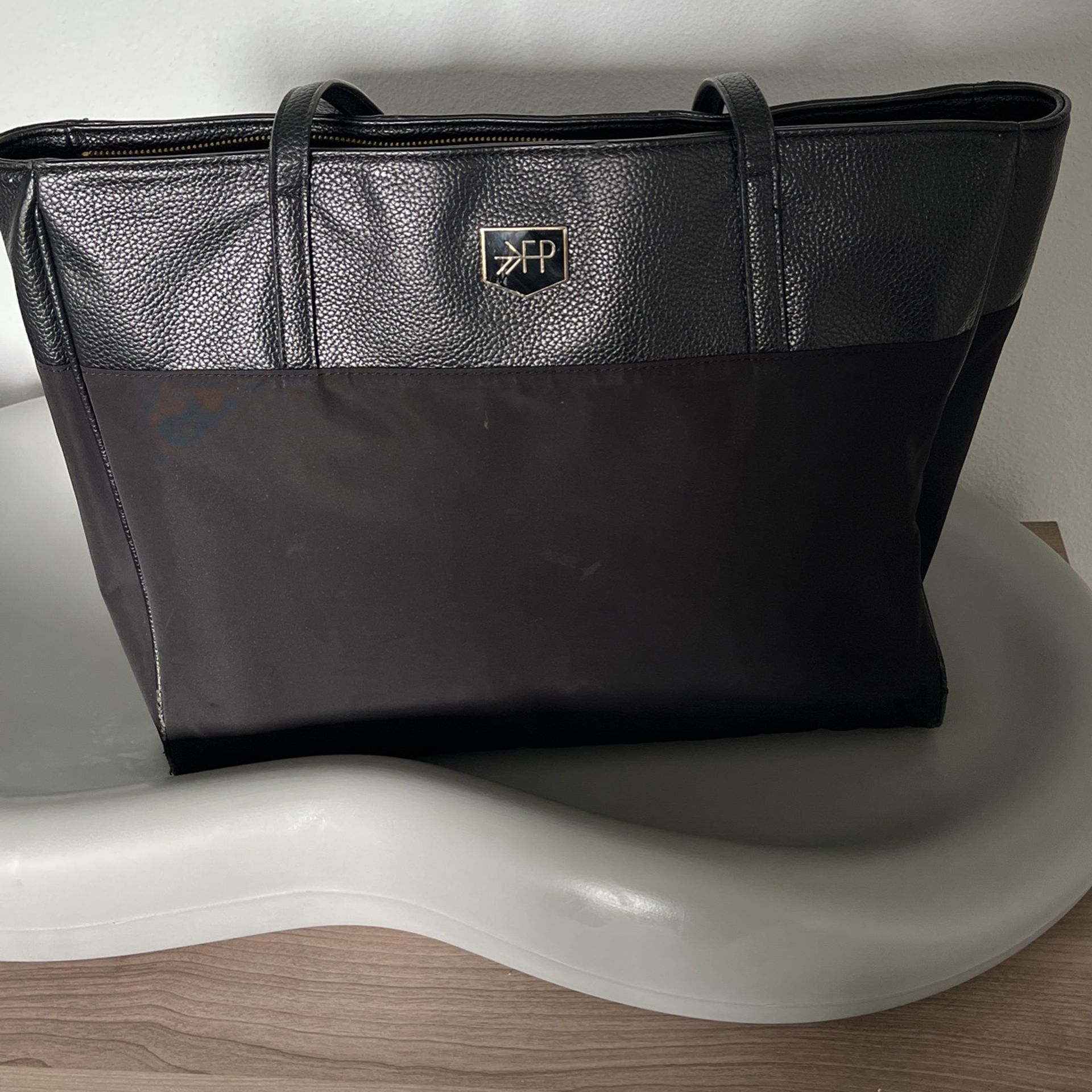 Freshly Picked Work/travel/ Diaper Bag