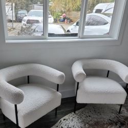 Modern  2 Chairs 