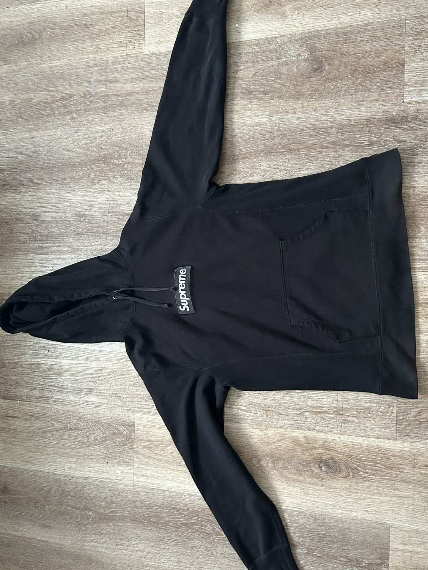 Original Supreme Box logo