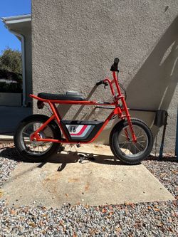 Razor Rambler 16