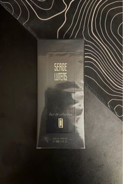 Serge Lutens Perfume (Nuit de cellephane)