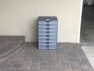 Container store- 8 drawer storage container
