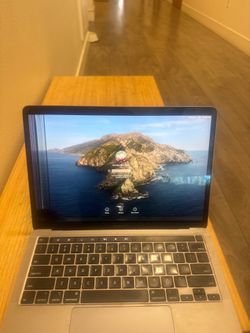 Macbook Pro 2020 13 inch 250 GB
