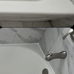 Mildew-Resistant Caulking 