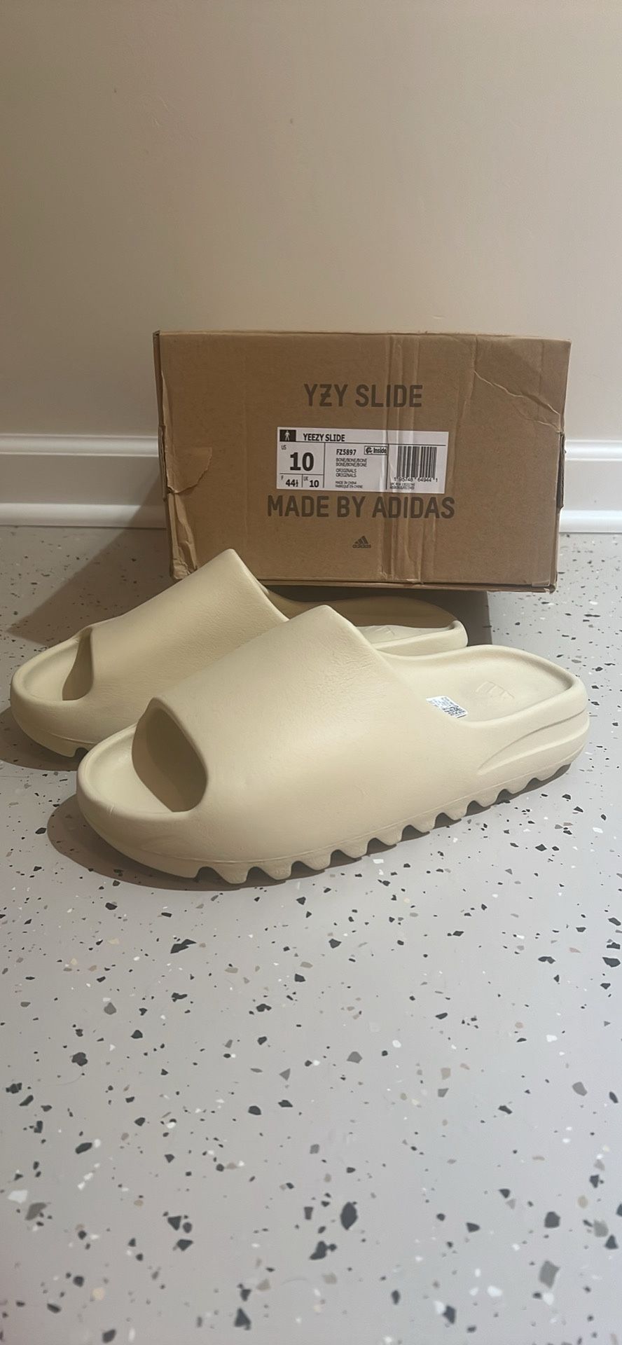 Yeezy Adidas Slide Bone White Size 10