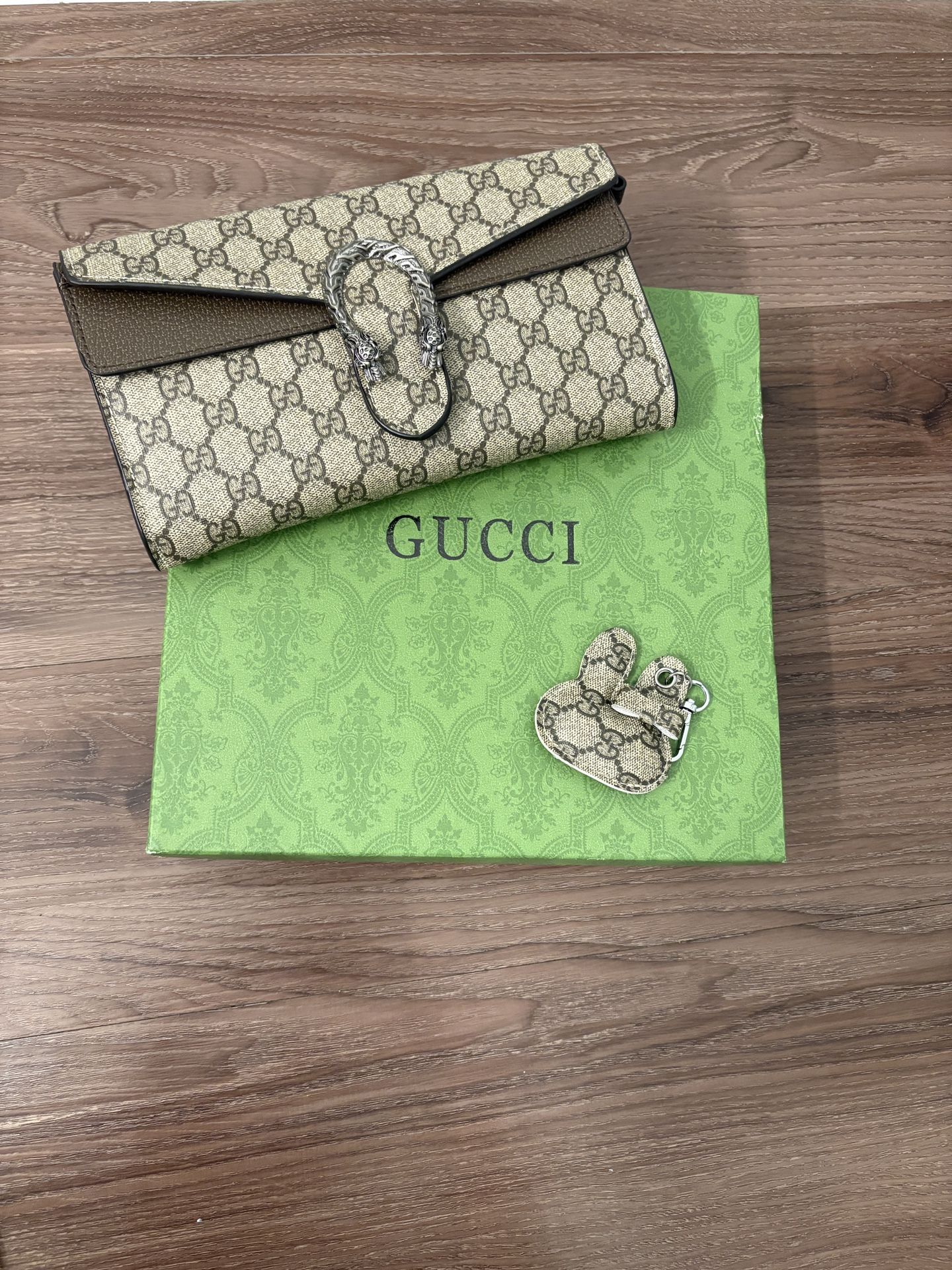 Gucci Dionysus super mini bag