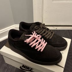 Travis Scot Velvet Brown