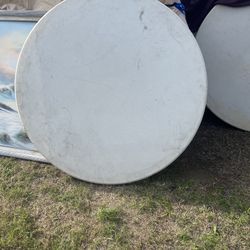 2 plastic Round Tables 47 Inches 